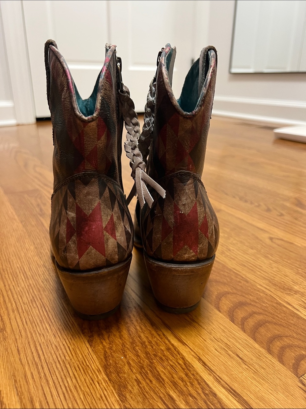 Ariat Circuit Cruz - Eye Dazzler Aztec Cowgirl Boots - Size 8 - Picture 5 of 6